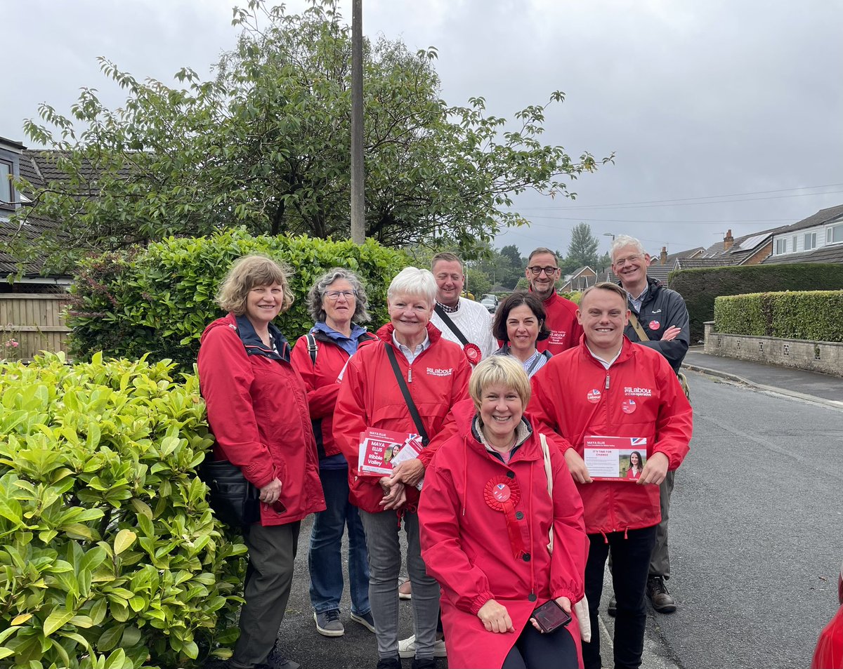 connord_291's tweet image. What an incredible day of campaigning! Exhausting but worthwhile.

Over 8 miles &amp;amp; 5 hours of doorknocking in Rural Preston, Grimsargh and Fulwood today for @mayaellisuk for Ribble Valley! 

Great support all round - new posters and stakes still going up even now! 🌹