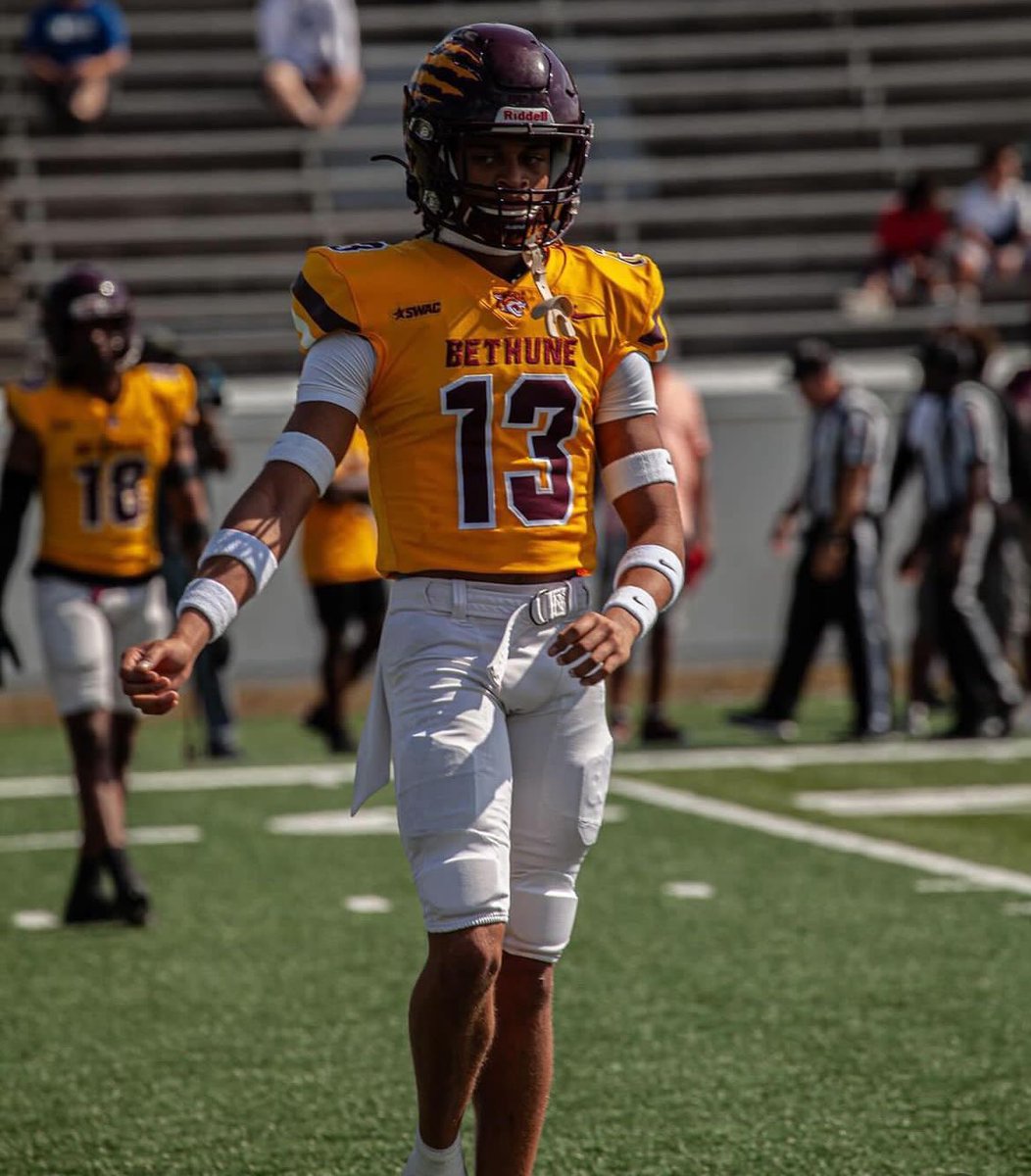 Akeevin Anderson 5’10 185 RB/ATH tweet media