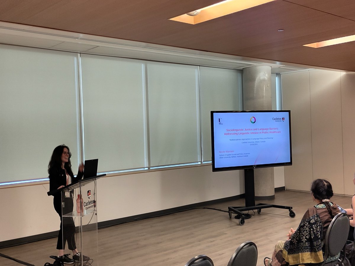 Amazing presentation by <a href="/NicoleMarinaro_/">Nicole</a>  at <a href="/LPPConference/">LPPConference</a> in Ottawa! Her work on language barriers in healthcare and how to systematise linguistic unease is so important for social justice!