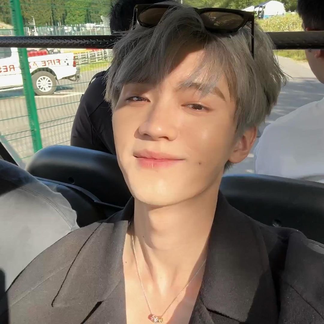 broesaha's tweet photo. Baim grey hair era. https://t.co/HNVqBgF2RO