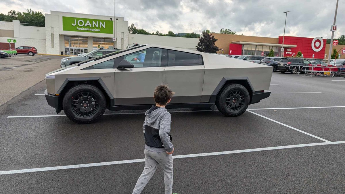 MICHAEL CYBR13RACK: waiting for Stainless Embrace tweet media