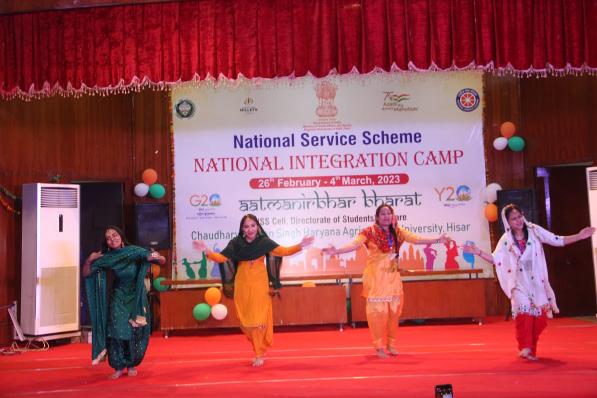 NSS_Gcg's tweet photo. 🏅NSS Vice President, Taniya Malkoti attended National Integration Camp at Chaudhary Charan Singh Haryana Agriculture University from Feb 26, 2023 to March 4, 2023. Her active involvement inspires us all.🌟 https://t.co/UIN65WdOON