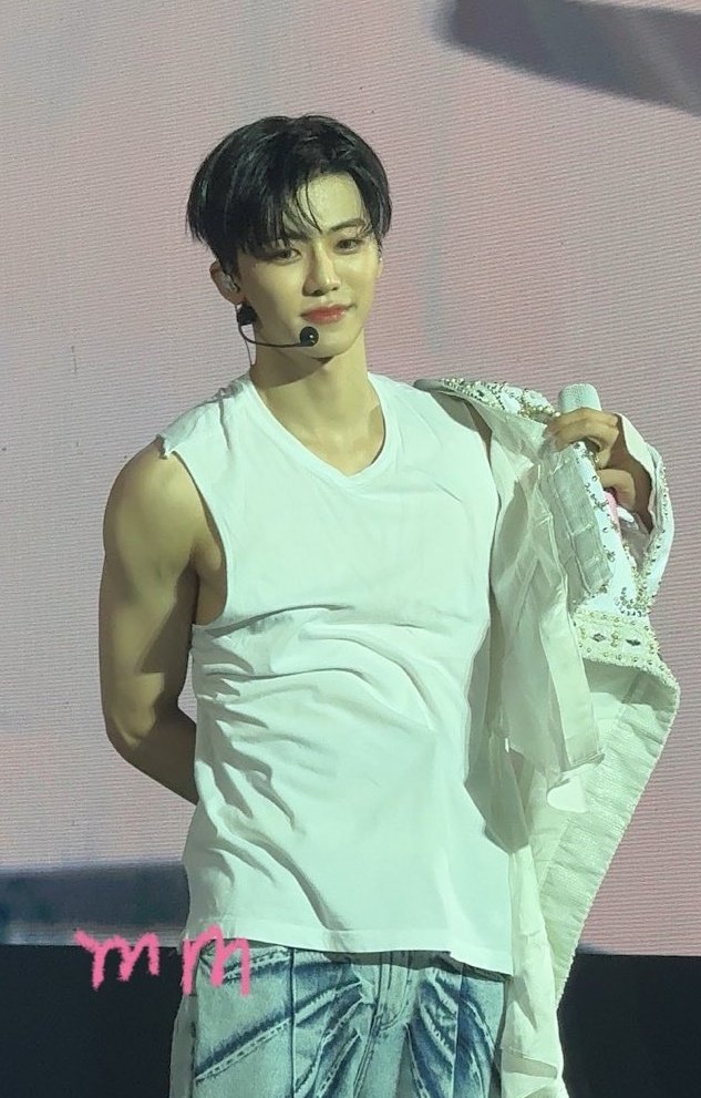 ทรงเขาวันนี้หล่อชิบหาย