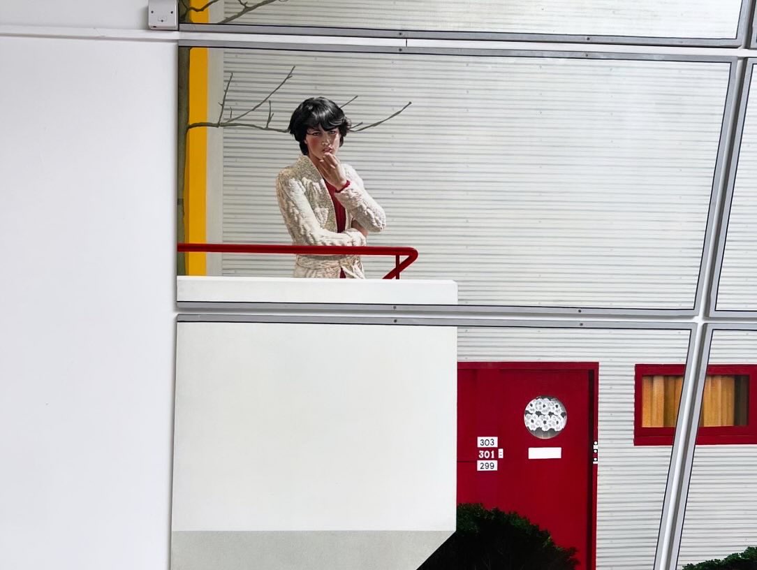 Back in #MiltonKeynes for a party 🎈 
Particularly enjoyed returning to CMK Library where I worked in the Exhibition Gallery in the 1980s. Felt compelled to revisit the #BoydandEvans gigantic MK civic paintings which still hang in the stairwell and feel ever so familiar ❤️