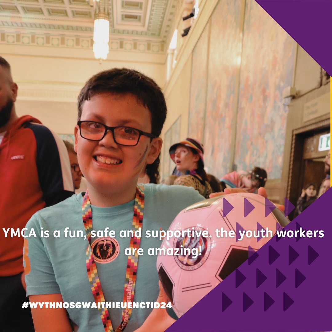 We employ qualified and experienced youth workers who are passionate about inspiring the lives of young people and making a difference in their communities 😁. 
#youthworkweek24 #WythnosGwaithIeuenctid24 
#swansea 
#WellBeing #education #support #training #youthworkworks