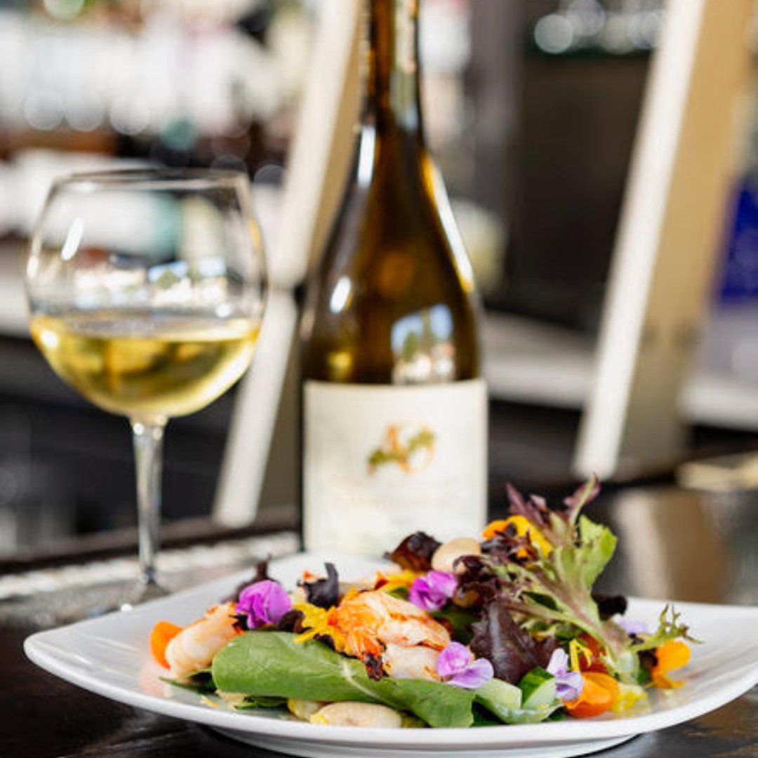 clearly_cl's tweet photo. 🎉 Congratulations to @1776 Restaurant in Crystal Lake! 🍷🏆

1776 Restaurant has won the Best of Award of Excellence this year with the 2024 Wine Spectators Award for their outstanding wine selection! Cheers to their dedication to quality and exceptional service. https://t.co/wtMHPJRDIk