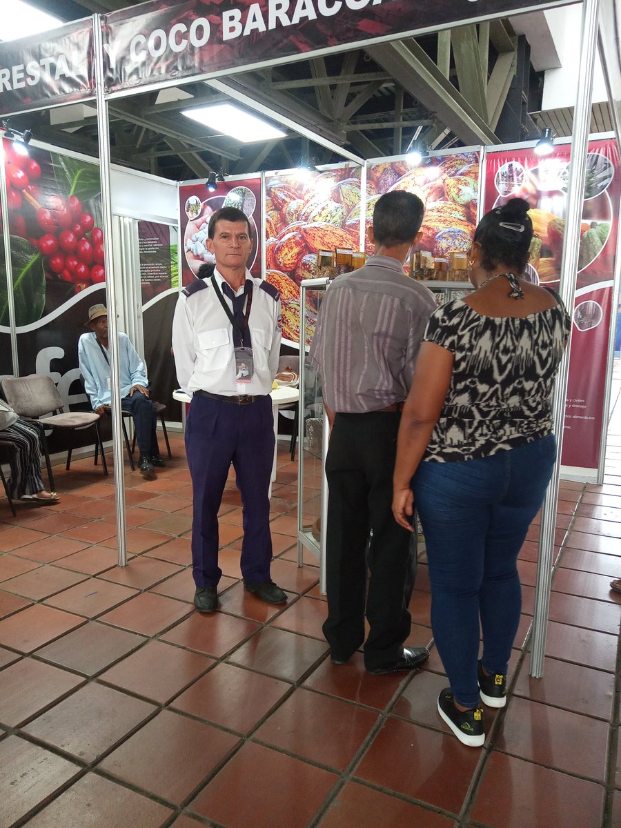 ProsegSantiago's tweet photo. Cuatro días intensos para nuestros agentes y administrativos, todo para un buen resultado en la tarea asignada, #Proseg seguirá trabajando duro para mantener la confianza q año tras año se ha logrado en las Ferias Expositivas Expocaribe.
#SantiagoDeCuba https://t.co/Yc79uucVaM