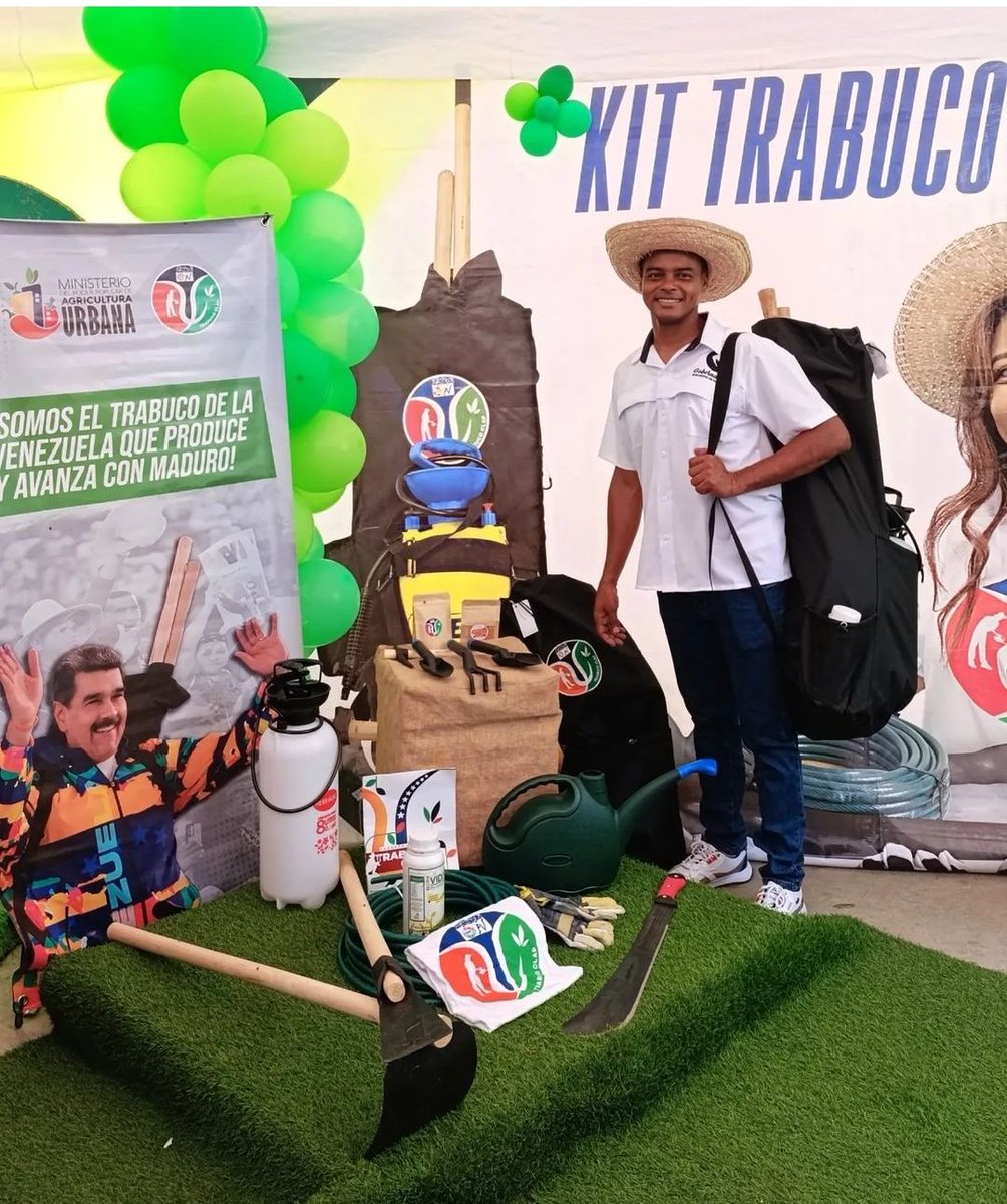 GK_Camacho's tweet photo. #29Junio Los Trabuco #CLAP llegaron para fortalecer nuestra soberanía alimentaria 🌾📦. Gracias a las políticas de nuestro presidente @NicolasMaduro nuestro ministro @LealTelleria y el Ministerio de Agricultura Urbana estamos VENCIENDO #KitTrabucoCLAP https://t.co/c5kgl6Ccv2