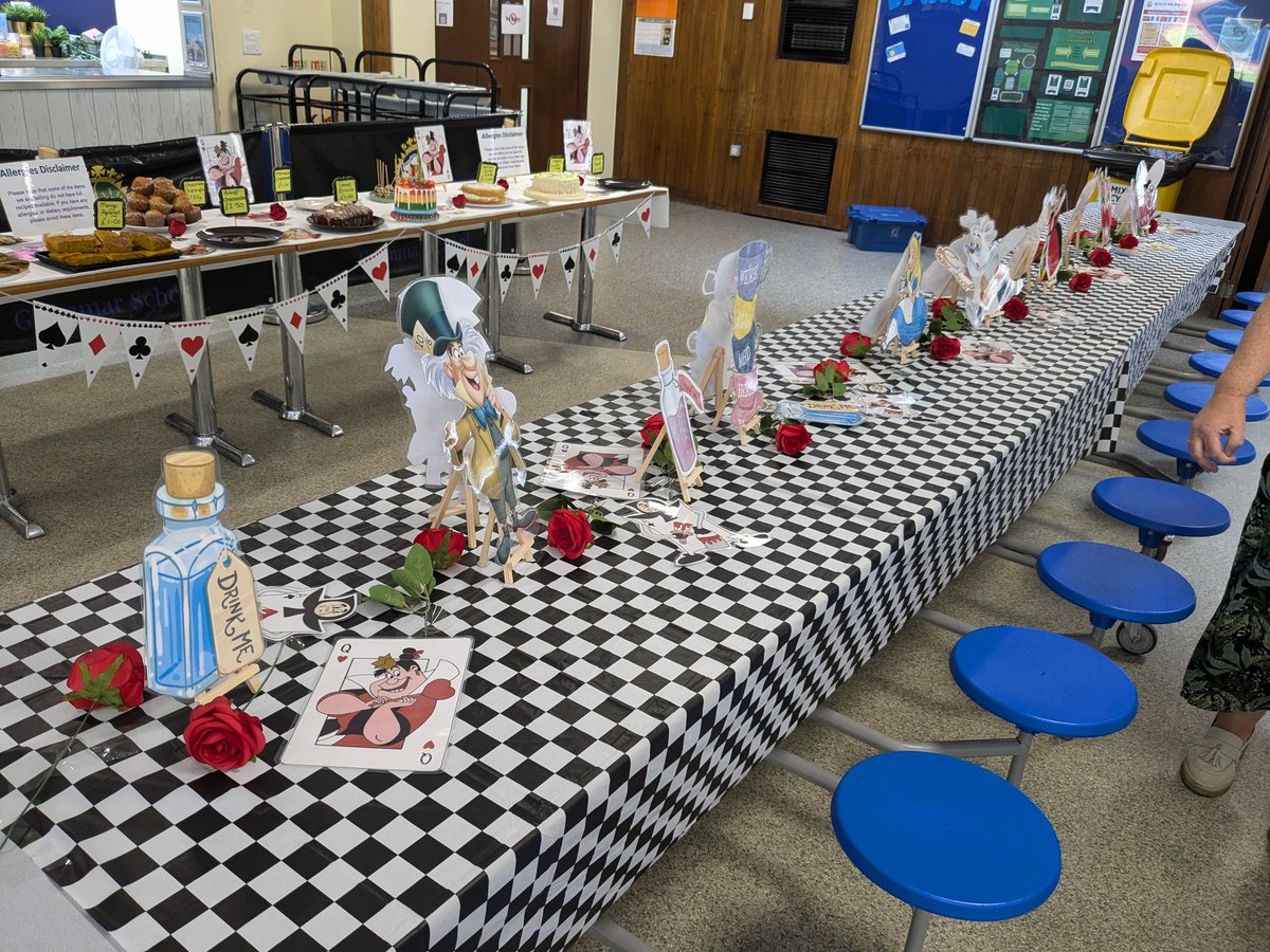 QMGS SEND tweet media