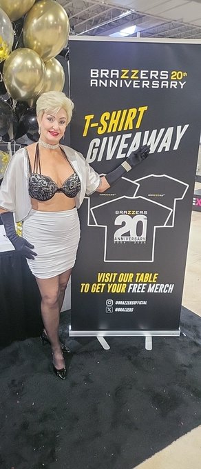 I am at @EXXXOTICA Miami convention center! @Brazzers is Celebrating ther 20 Anniversary and giving away<a class="tags" target="_blank" title="On Twitter" href="/?out=eyJ0eXAiOiJKV1QiLCJhbGciOiJIUzUxMiJ9.eyJpYXQiOjE3MjI1NjIxNTEsImlzcyI6InR3cG9ybnN0YXJzLmNvbSIsIm5iZiI6MTcyMjU2MjE1MSwiZXhwIjoxNzU0MDk4MTUxLCJyZWRpcmVjdF91cmwiOiJodHRwczovL3R3aXR0ZXIuY29tL0VYWFhPVElDQSJ9.kpivyx_icmtfX5jzActZwyew0A4g0bpg8OR0fGt7fmPKiaG2hG9vRekhkLrV_Ormnw5ZQZkAfC2my_j1XOsWpQ">@EXXXOTICA</a><a class="tags" href="/tag/brazzers">@brazzers</a><a href="/tag/realloyalfans"class="tags"><span>#realloyalfans</span></a>