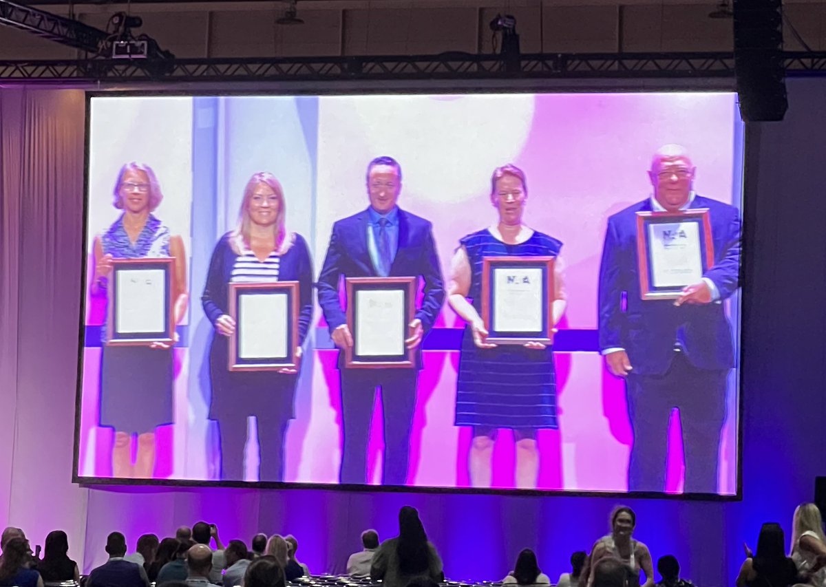 Stephen Thomas tweet media