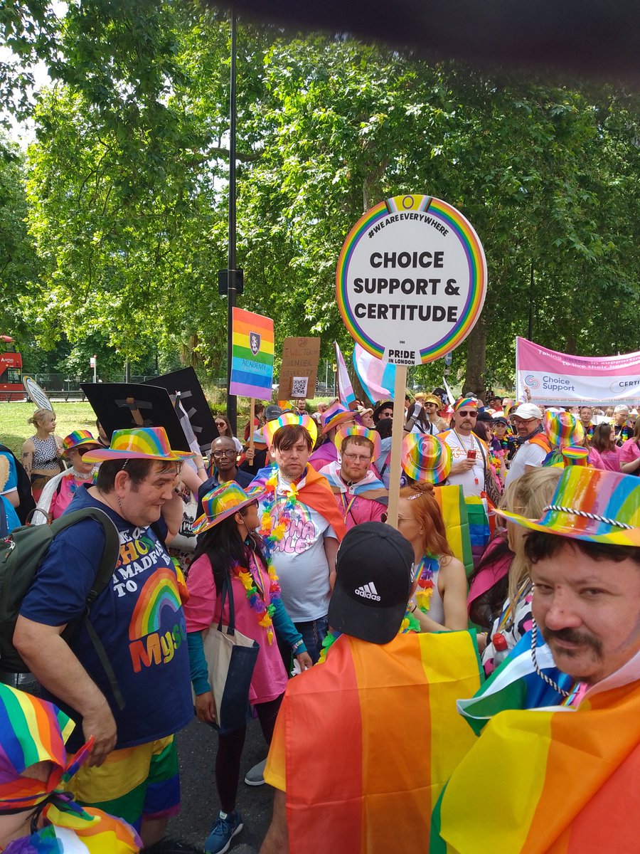 LDandLGBTLondon's tweet photo. A fabulous day out for Rainbow Friends.
Great to tag along with @Choice_Support  and @Certitude . Thanks Guys. Hope everyone enjoyed themselves. https://t.co/BSiGGvfFQu