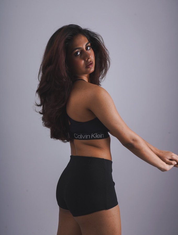 GRQj6M1XwAAzrKi?format=jpg&name=900x900