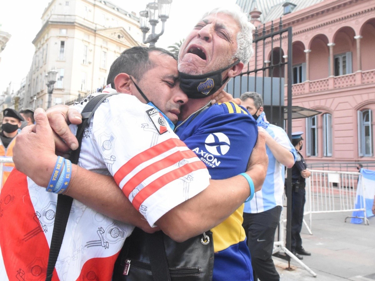fabipa90's tweet photo. Argentina contra Canadá y Chile: racismo y xenofobia 
Hoy contra Perú: https://t.co/k0SRaYi7Tp