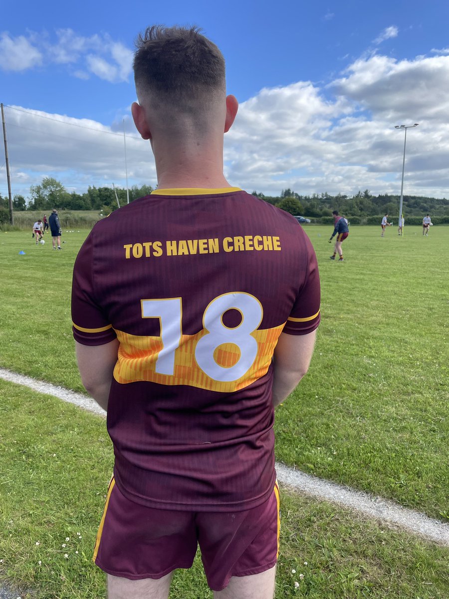 annaduffgaa's tweet photo. Annaduff Vs Augnasheelin live updates from 7pm #Masonite Div2 League
With Thanks to our Sponsors Cox's Steakhouse & Tots Haven Creche
Dromod With New Jersey’s getting a run this evening
#LeitrimGAA
#Drumsna #Annaduff #Dromod
#OurParish #YourCommunity https://t.co/bf6MFOHWwS