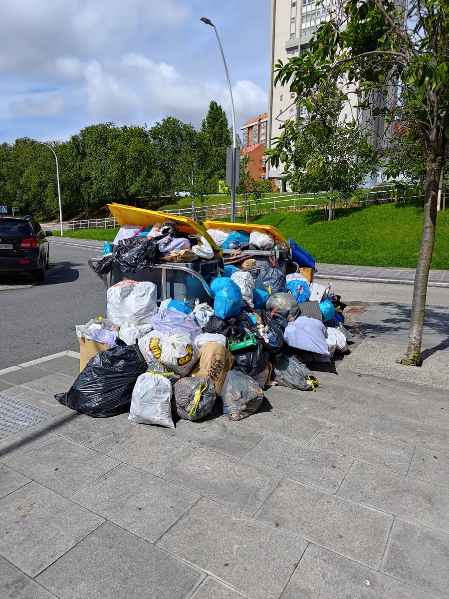jcaamanovidal's tweet photo. Manda carallo como está o Parrote @ConcelloCoruna #eraboa https://t.co/GdHzMsSI8G