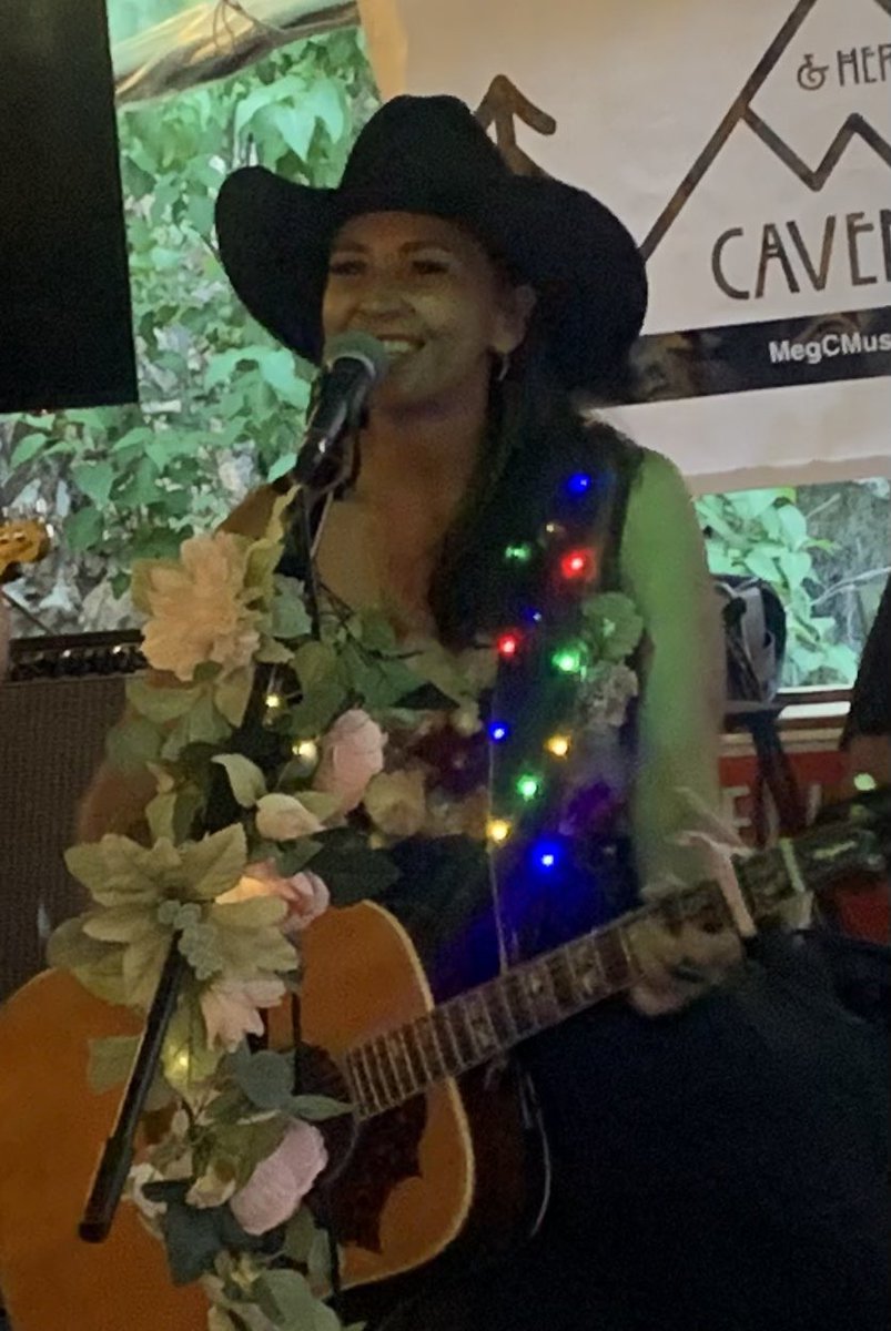 Meghan (@meghanclarisse) on Twitter photo 