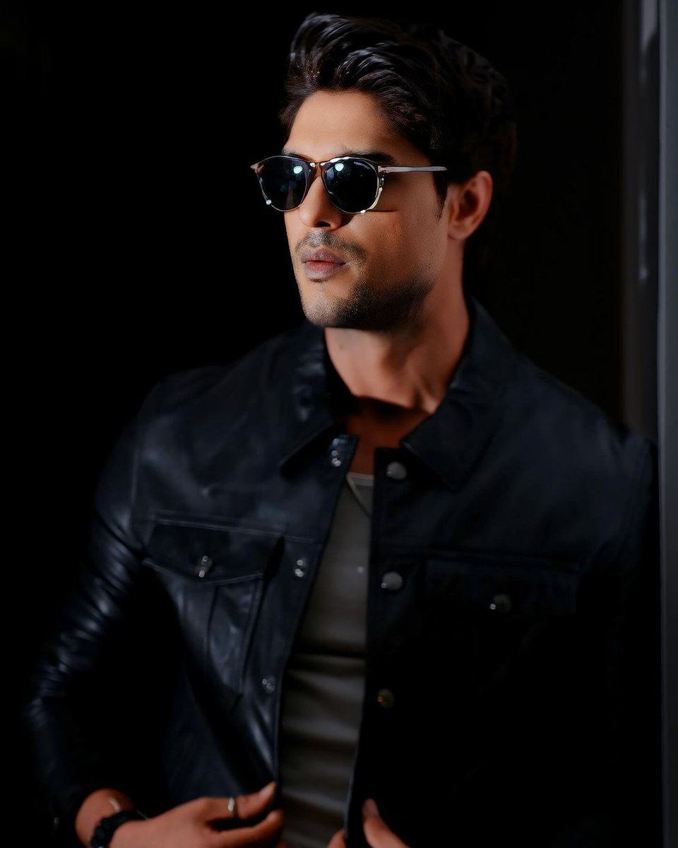 spookysparklex's tweet photo. #AnkitGupta https://t.co/LRG32bkZVn