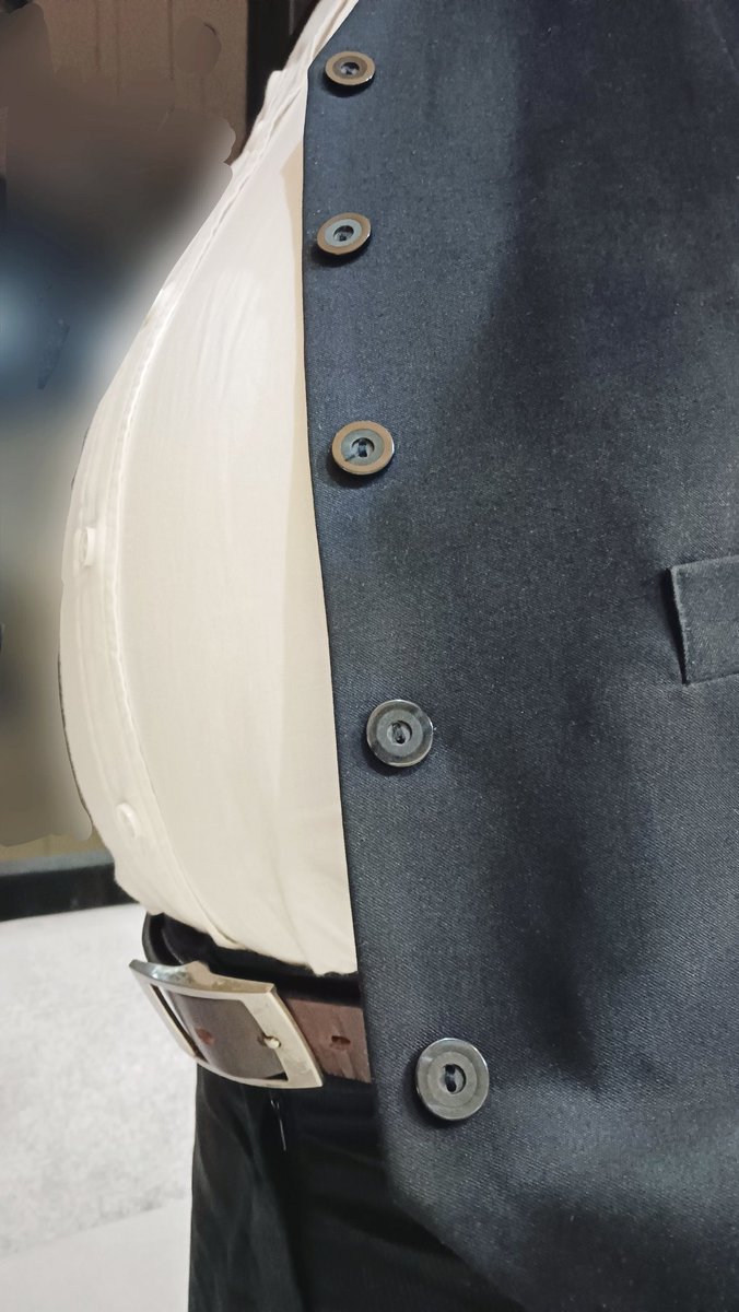 西裝伯的性愛天堂 tweet media