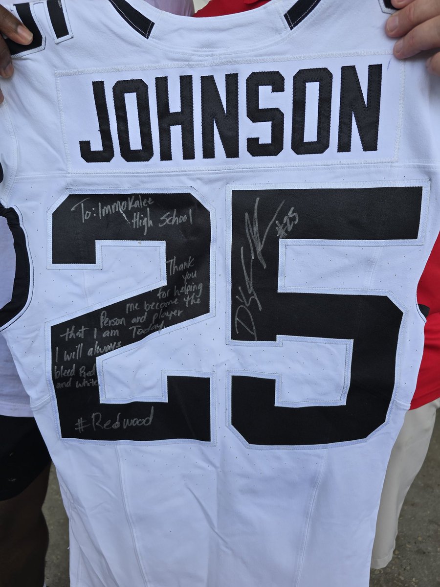 Immokalee High Football (@immokaleefb) on Twitter photo The 2nd Annual <a href="/DernestJohnson2/">D'Ernest Johnson</a> Slow Grind Camp was a huge success today‼️ 🙌
Thank you to <a href="/Indians_IHS/">Immokalee HS Indians</a> for the facilities and all of the sponsors, coaches, volunteers & special guests who helped make it happen!
Kids got cleats, work, food, autographs & pool time‼️🏊♂️
#FAMILY The 2nd Annual <a href="/DernestJohnson2/">D'Ernest Johnson</a> Slow Grind Camp was a huge success today‼️ 🙌
Thank you to <a href="/Indians_IHS/">Immokalee HS Indians</a> for the facilities and all of the sponsors, coaches, volunteers & special guests who helped make it happen!
Kids got cleats, work, food, autographs & pool time‼️🏊♂️
#FAMILY