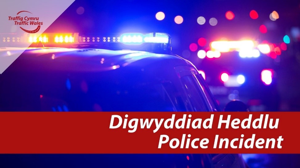 TrafficWalesS's tweet photo. ⚠️Police Incident⚠️
📍#A477 Cleddau Bridge closed in both directions⛔️
Avoid the area if possible. https://t.co/CS70IFqWyu