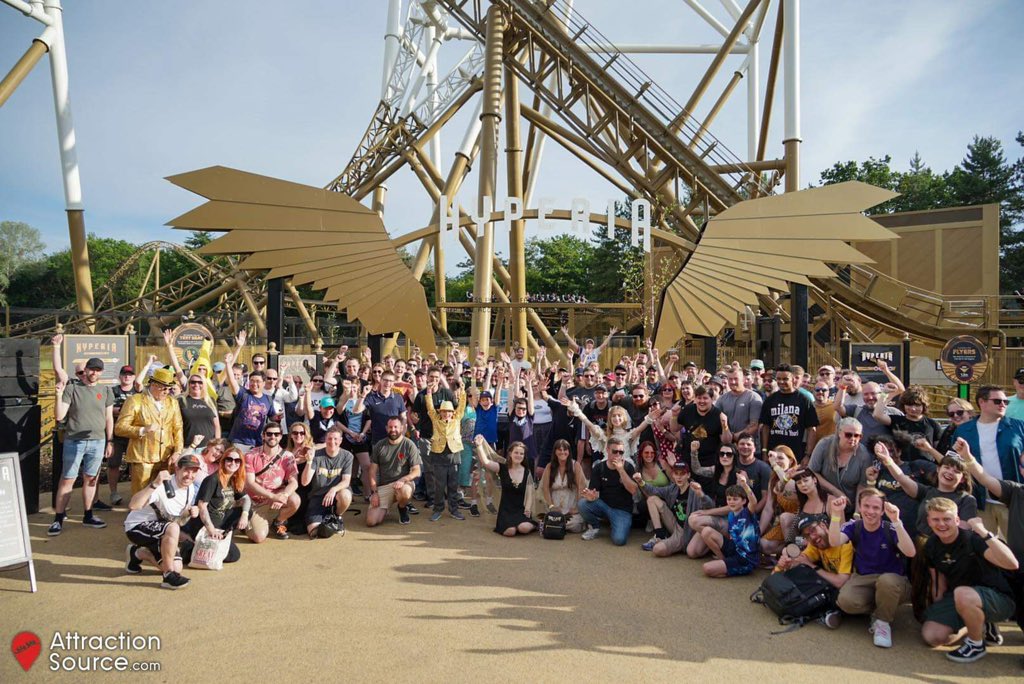 AttractionSc's tweet image. We’re ready to find our fearless with 1 hour exclusive ride time on Hyperia 🪽