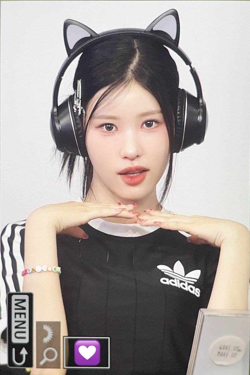 쥬니 tweet media