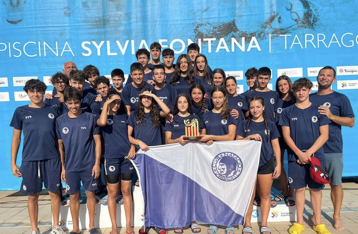 🏊‍♀️🏊🏻‍♂️🏆🥇El nostre equip infantil de natació s’ha proclamat CAMPIÓ DE CATALUNYA!!
Enhorabona!!! 
#somcnsabadell⚪️🔵