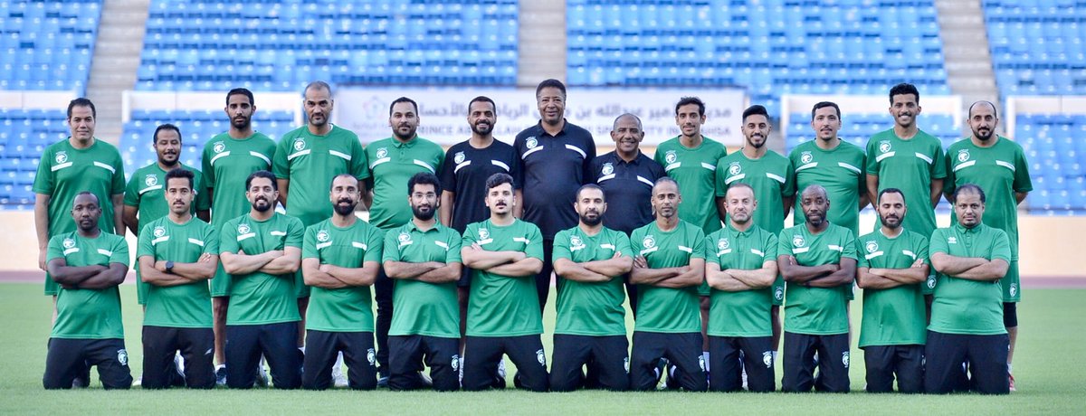 السلام عليكم ورحمة الله وبركاته الحمد لله من قبل ومن بعد نهاية الجزء الأول من دورة الرخصة B المقامة في منطقة الأحساء اسأل الله العلي القدير التوفيق للجميع