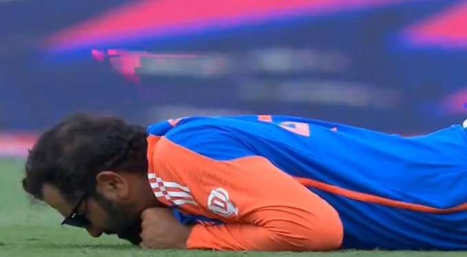 VertigoWarrior's tweet photo. @narendramodi One of the greatest comebacks in the history of Cricket. What a game. All hail world champions India. https://t.co/9g2Yhxyzl7