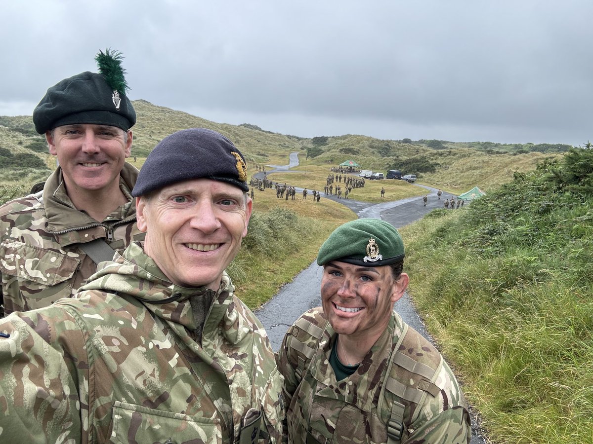 Lt Gen Jez Bennett tweet media