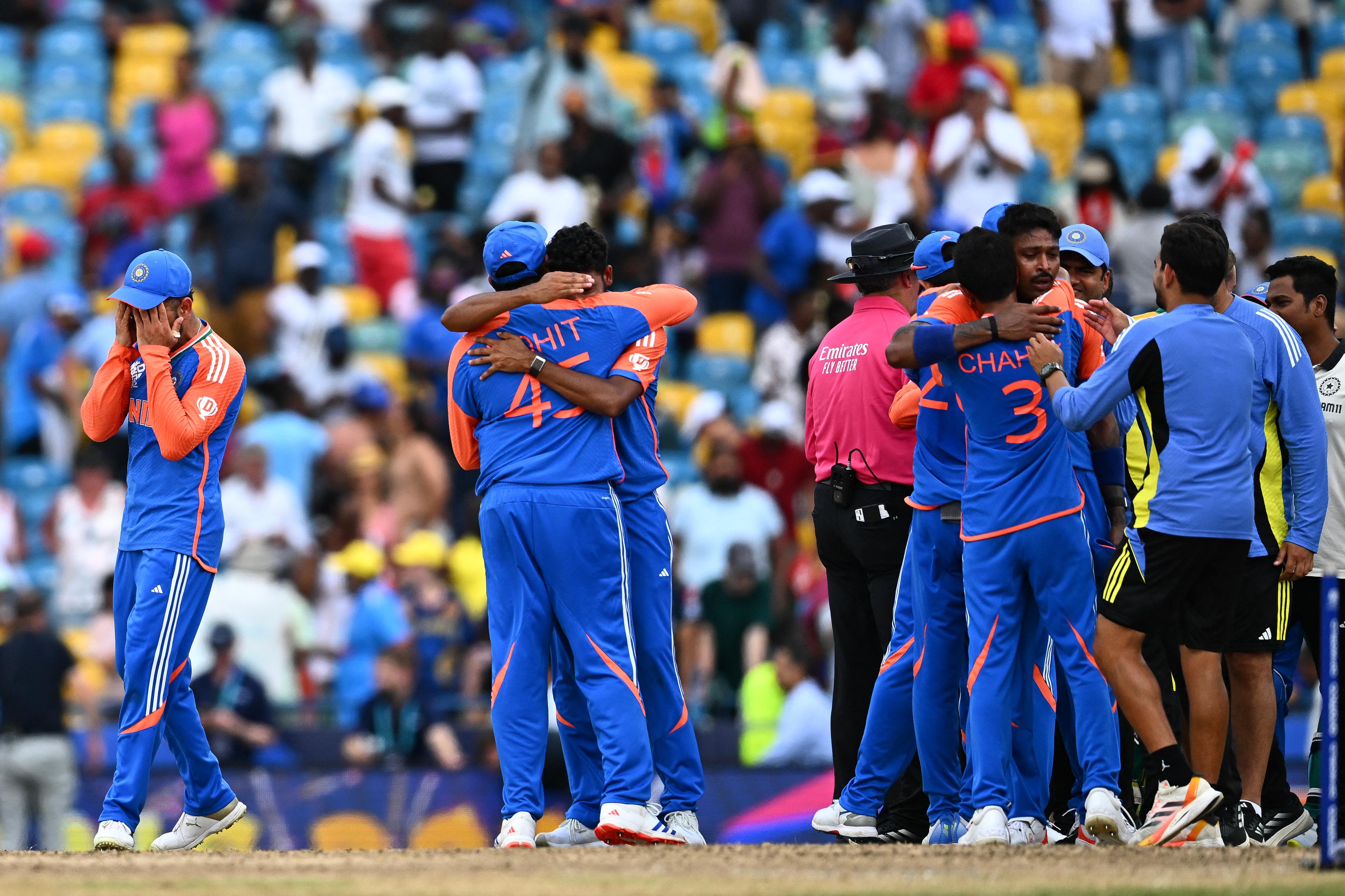 T20 WC 2024 Final: सूर्या के कैच ने पलटा मैच, हार्दिक को रोहित ने चूमा; देखें जीत के पल