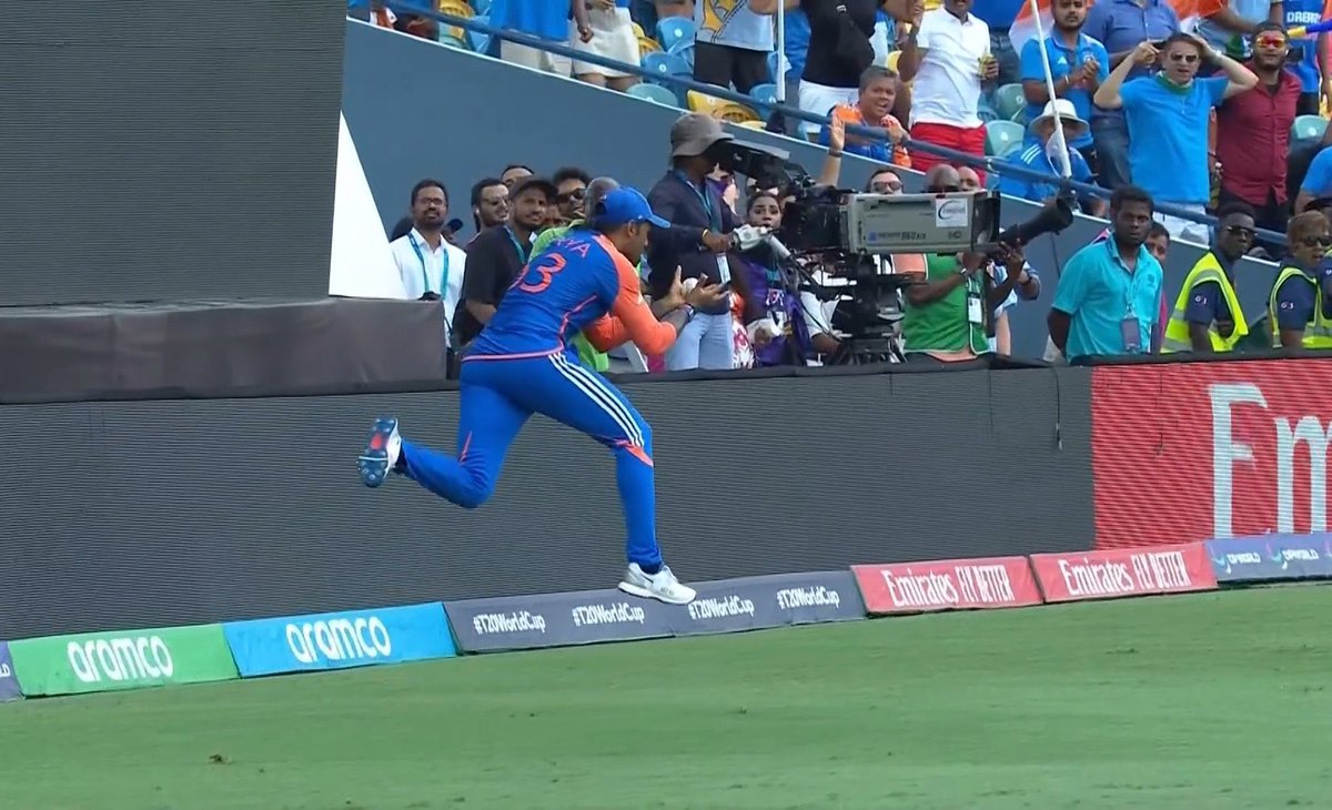 Twister of the match!!! #keepshining <a href="/surya_14kumar/">Surya Kumar Yadav</a> 

#T20IWorldCup #INDvSA