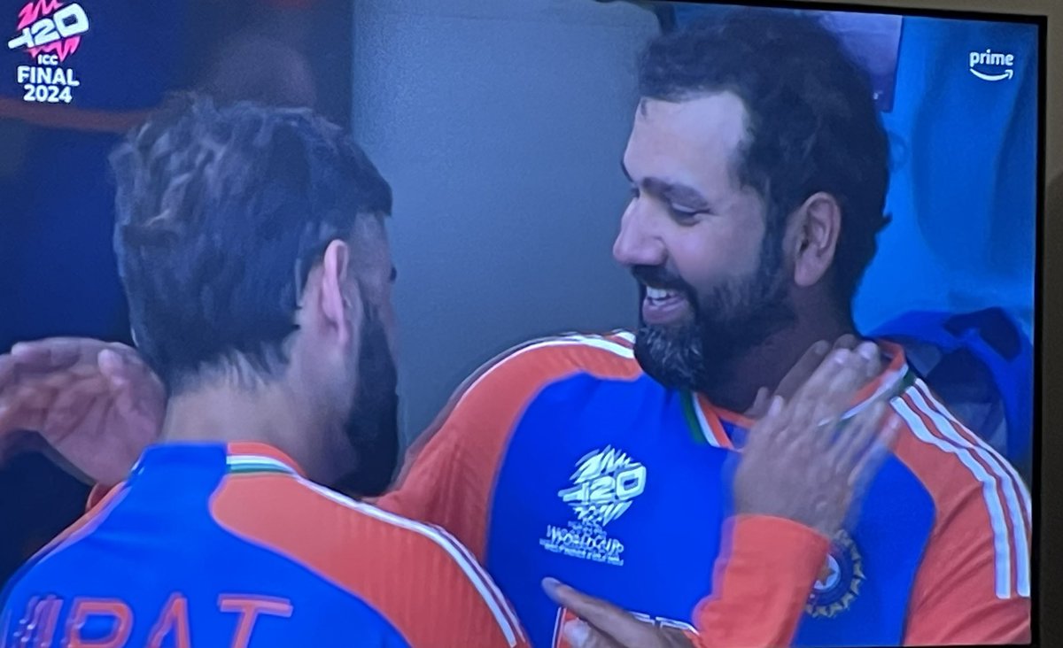 Two Indian legends, probably the last T20 World Cup for both after Kohli announcing his retirement. 👏🇮🇳#INDvSA #T20IWorldCup #T20WorldCup2024