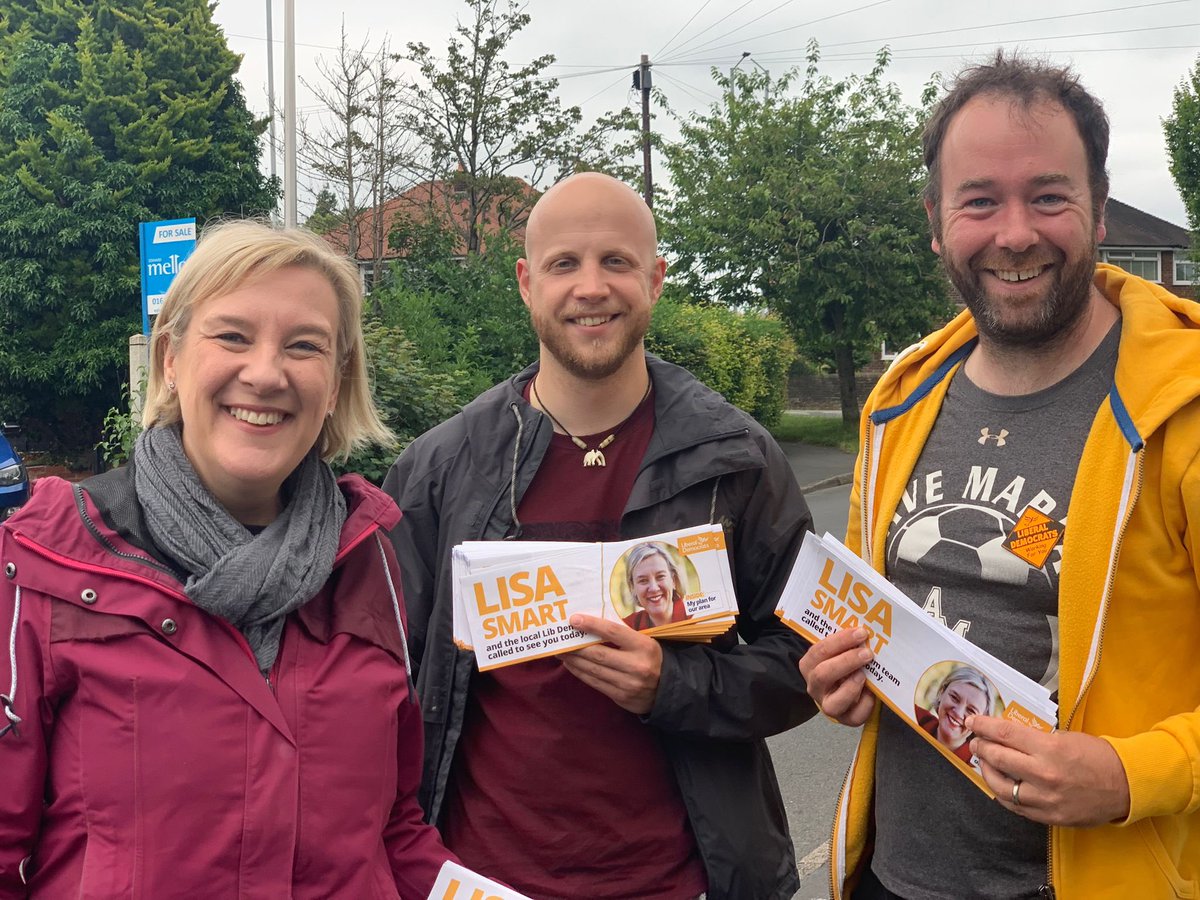 OwenMantyla's tweet image. Had a great time canvassing for @Lisa_Smart in Hazel Grove this afternoon! We can pull of something brilliant this Thursday. #VoteLibDem to GTTO!