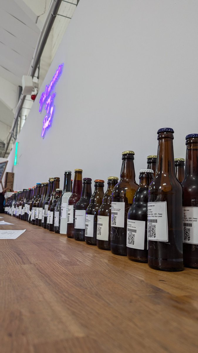 rcads's tweet image. Blown away by the high standard and turnout today at @RdgAmBrewers Sours In The Sun. I reached a new personal record for the number of sours consumed in a day ✅

Now to balance the pH somehow..

Cheers to @PhantomBrewCo for hosting us today! 🙌