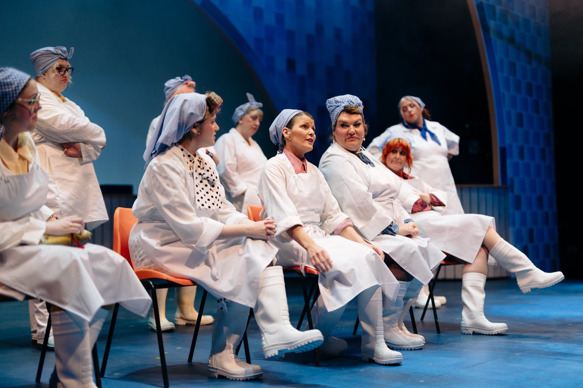 Guts! The Musical is now open and we can’t wait to hear audience reactions to this uplifting take about the power of female friendship and ...fish. 🐟

Book last remaining tickets now for Guts! The Musical, playing until Sat 6 July. 

bit.ly/3RrAFiS

📸 @tomarranphoto