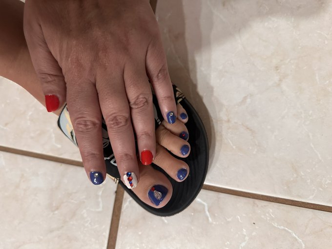 Hahaha made by me and totally hits my personality 🇺🇸 what do y&rsquo;all think? https://t.co/KuA7Uwl5wb<a href="/tag/humpday"class="tags"><span>#humpday</span></a><a href="/tag/new"class="tags"><span>#new</span></a><a href="/tag/wednesday"class="tags"><span>#wednesday</span></a><a href="/tag/photobyme"class="tags"><span>#photobyme</span></a>