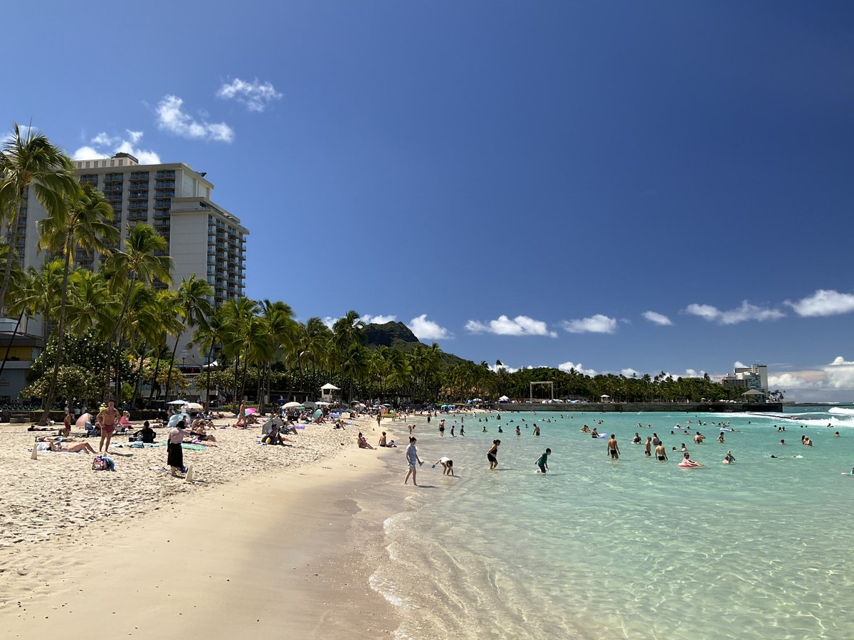 hawaii_isla808's tweet photo. Are you looking for a great place to relax? Welcome to Waikiki! In Oahu, Hawaii today., πΈπ₯βοΈπΈπ€πΌβ€οΈποΈπ΄β΅οΈππ»ββοΈπΉπΊπββοΈπ #hawaii #waikiki #oahu #honolulu #alohasaturday #aloha https://t.co/oombooTFH0