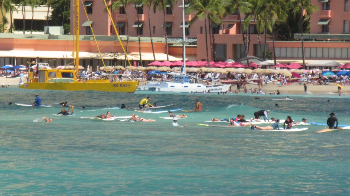 hawaii_isla808's tweet photo. Are you looking for a great place to relax? Welcome to Waikiki! In Oahu, Hawaii today., πΈπ₯βοΈπΈπ€πΌβ€οΈποΈπ΄β΅οΈππ»ββοΈπΉπΊπββοΈπ #hawaii #waikiki #oahu #honolulu #alohasaturday #aloha https://t.co/oombooTFH0