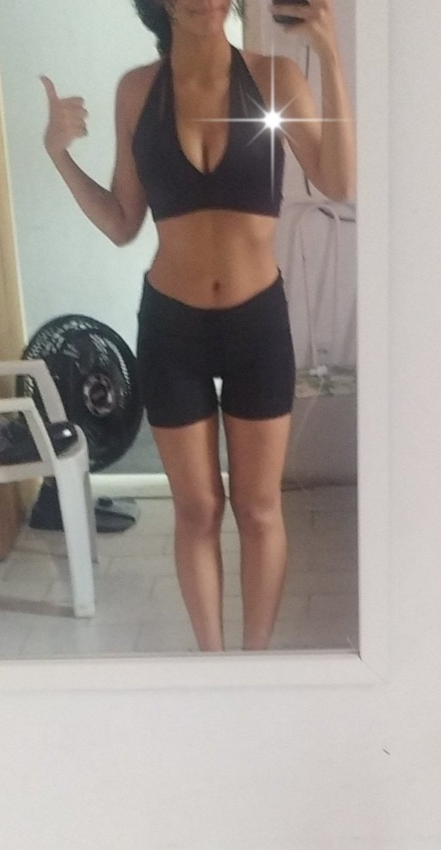 etherealtiny's tweet photo. 10kg de diferença entre as fotos https://t.co/lOrCS3sEg4