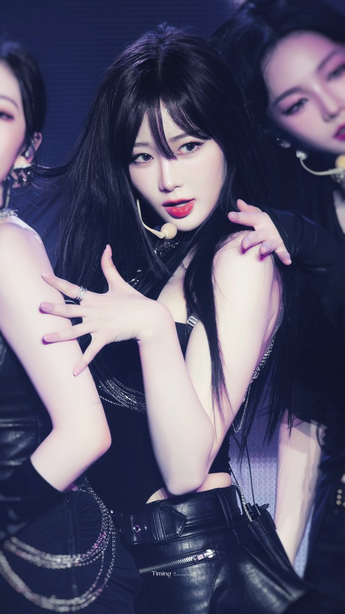 arya19051996L's tweet photo. 240629
Giselle 🫦❤️‍🔥

#aespa #æspa #에스파 
#GISELLE #지젤 #ジゼル

https://t.co/Bhof3CtYs0

📸 @Timingae