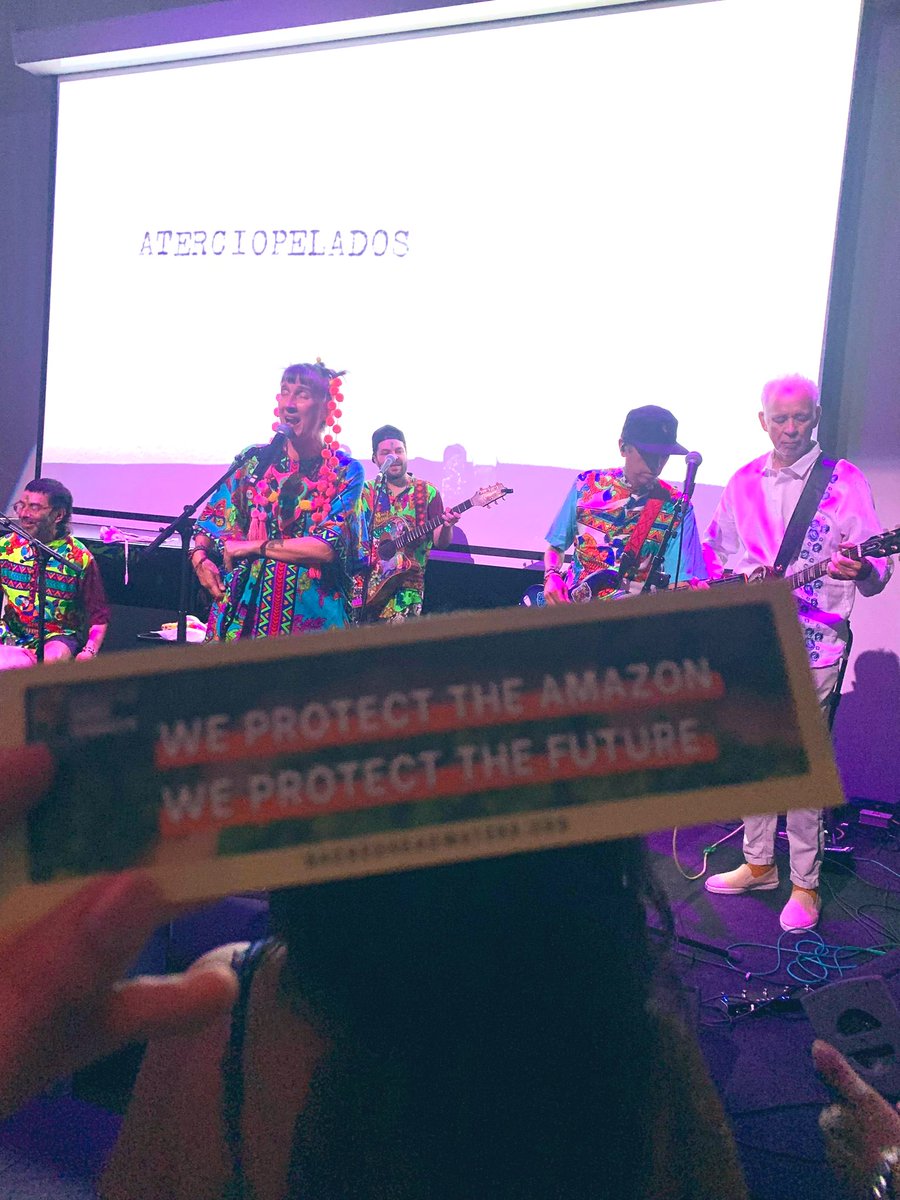 aterciopelados's tweet photo. En Londres, en el marco de la London Climate Action Week, acompañamos una velada de sensibilización y comunicación por parte de @CuencasSagradas  y @earthpercentorg para la protección del Amazonas Ecuatoriano y Peruano para el futuro de la humanidad #lcaw2024 @coicaorg https://t.co/TmXzzDpcHn