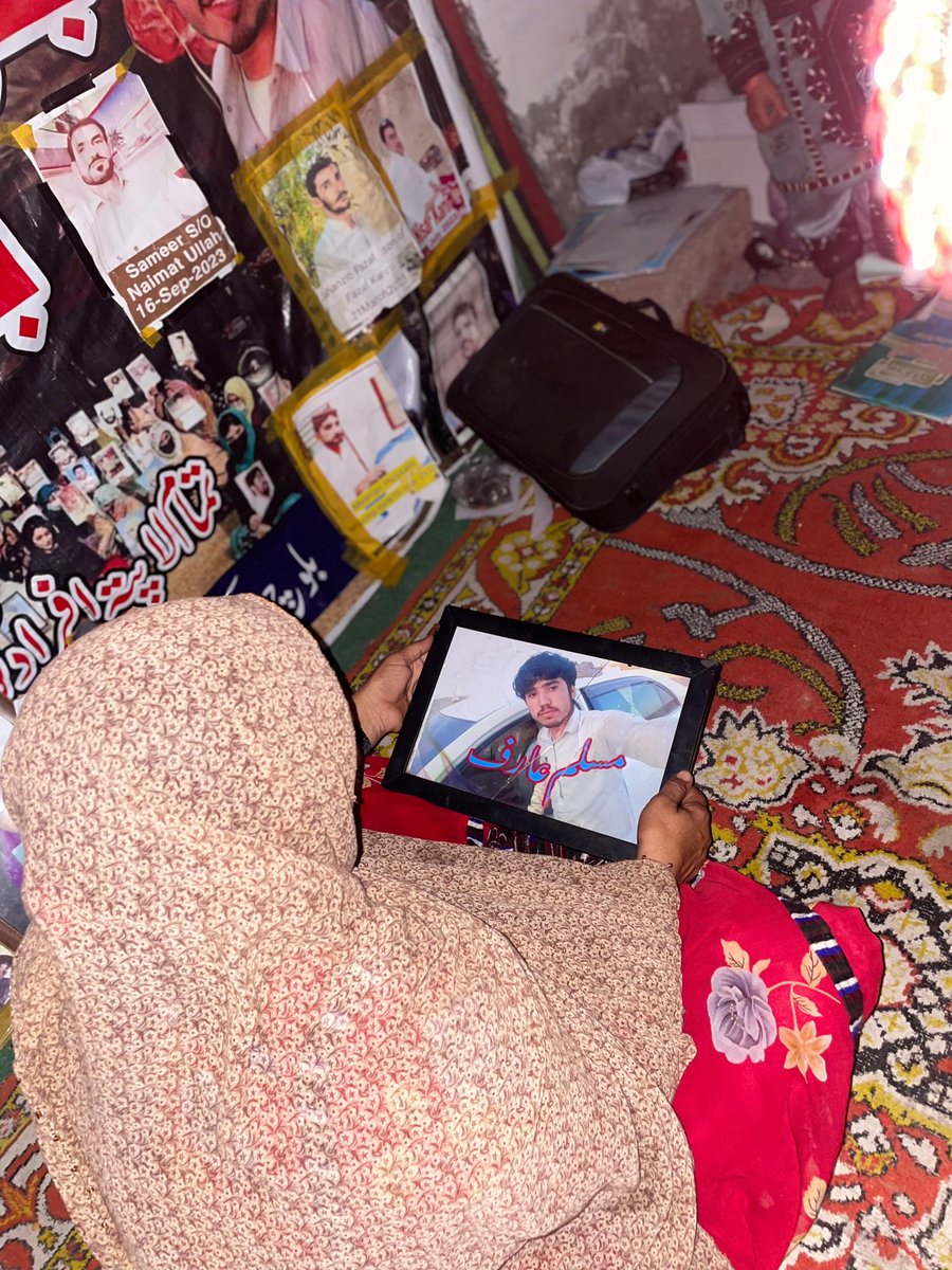BYCKech's tweet photo. The sit-in protest for the forcibly disappeared Baloch continues into its 14th night, a testament to the resistance and courage of the participants. These brave women children and elderly individuals are standing firm in their deman https://t.co/t7Db80z71z