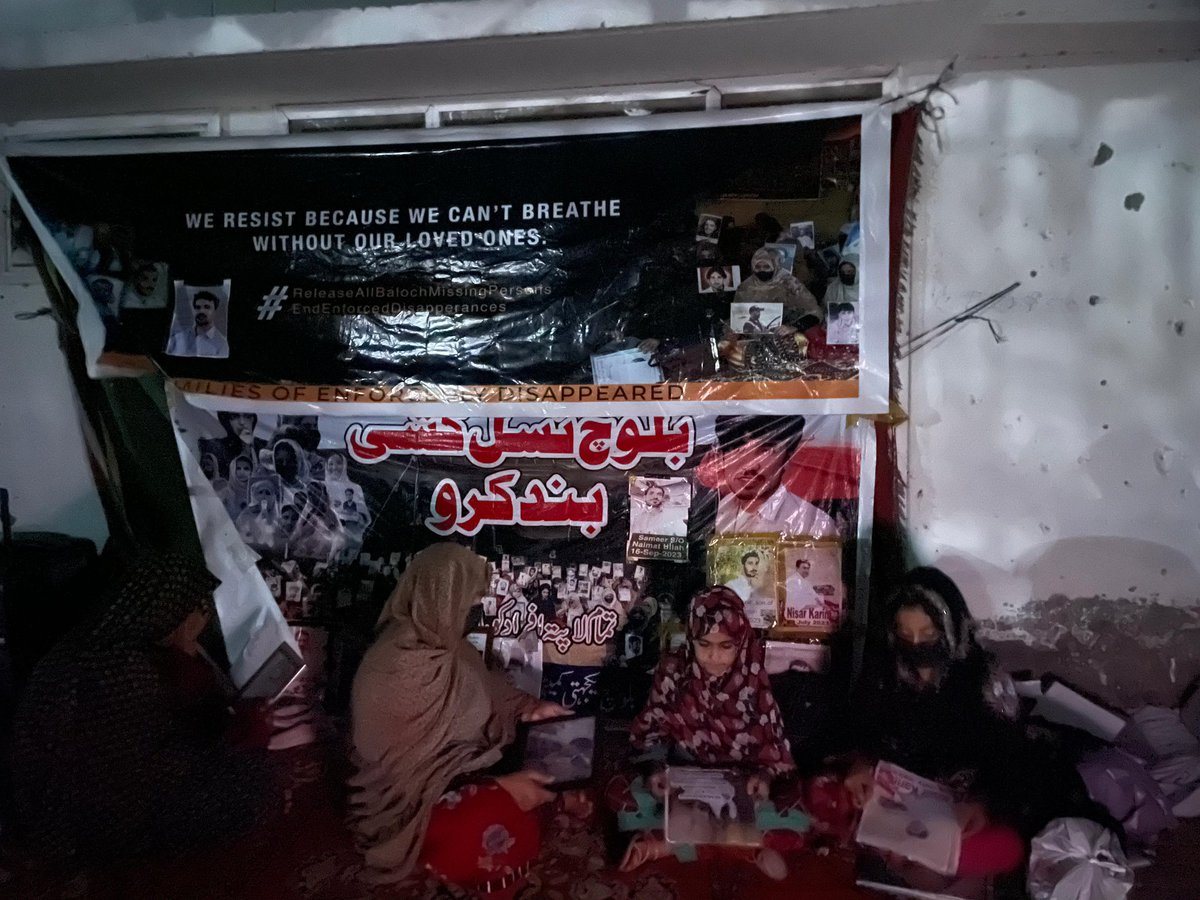 BYCKech's tweet photo. The sit-in protest for the forcibly disappeared Baloch continues into its 14th night, a testament to the resistance and courage of the participants. These brave women children and elderly individuals are standing firm in their deman https://t.co/t7Db80z71z