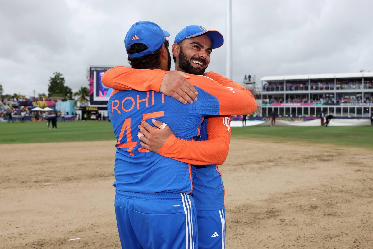 ImPrashant_M's tweet photo. अद्भुत, अविश्वसनीय, अजेय 🇮🇳🇮🇳 

Champions 🇮🇳 🏆
Congratulations #TeamIndia 🇮🇳 Well Played. 
Our team brings the T20 world cup home in style!
.
.
.
#T20WorldCup2024 #India #champions #IndvsSa https://t.co/lH2cwEuVEq
