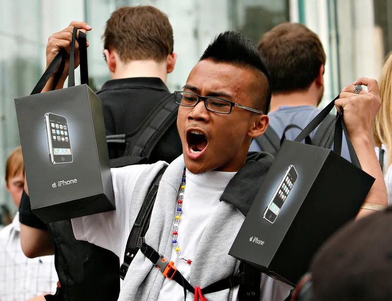 Basic Apple Guy tweet media