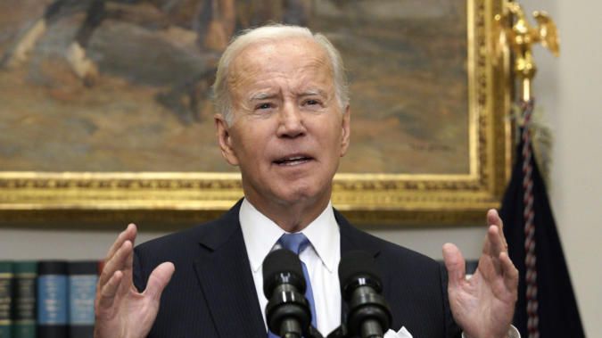 Drop a 💙 if you support Biden

I want to follow you now