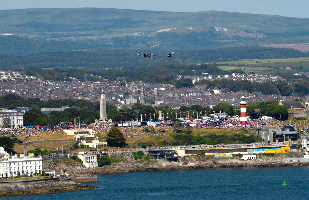 TomLeachPhotography tweet media