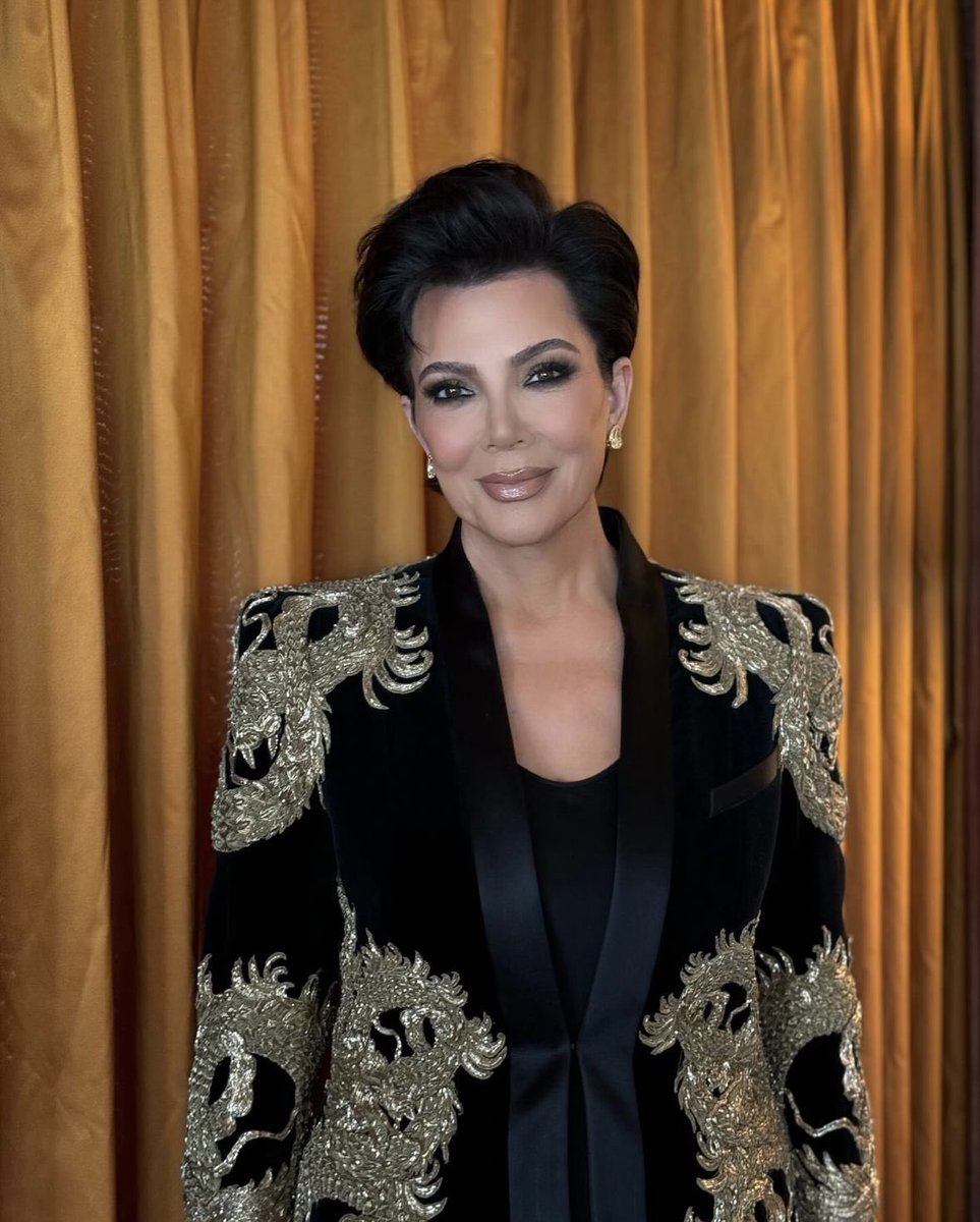 Kris 💎 tweet media